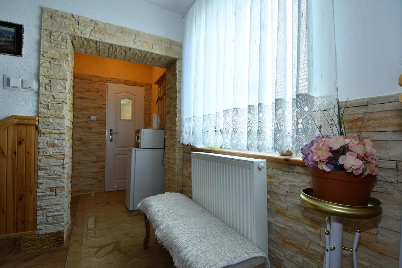Ubytovanie U Jozefa / Štrba Esterno foto